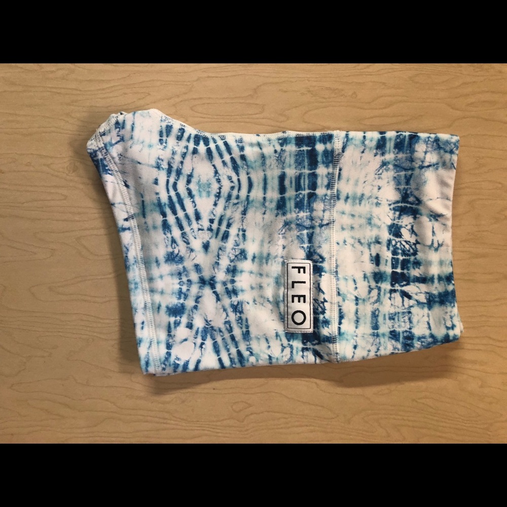Fleo size M Shorts